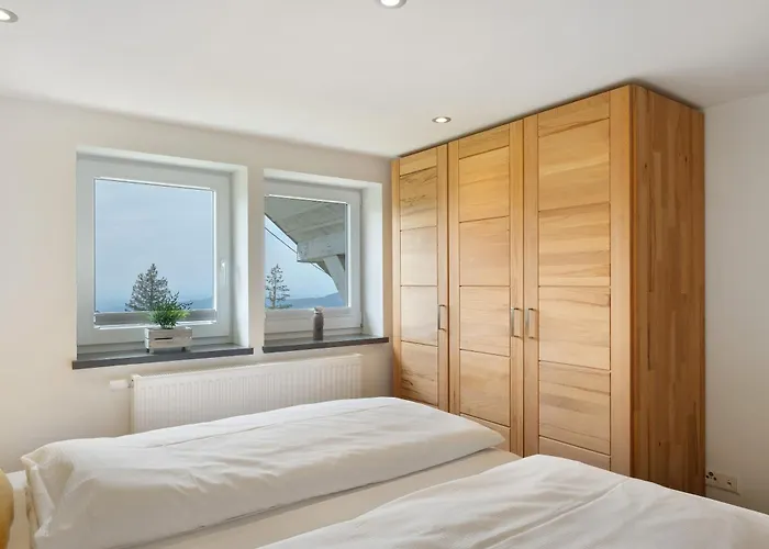 Baeuerleshuette Breitnau